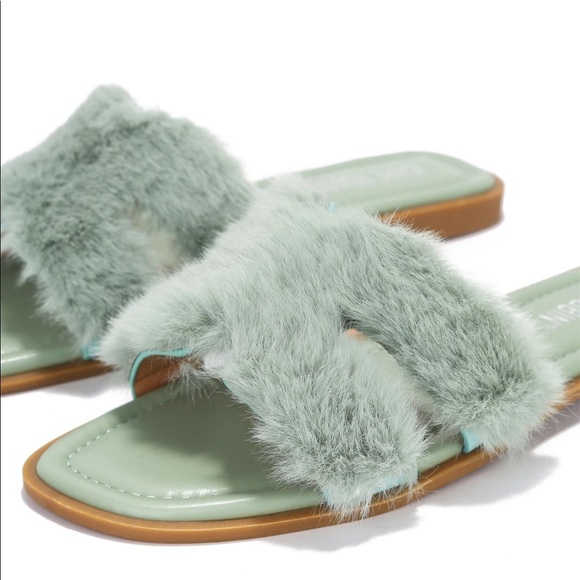 Teal fur sandal - Picture 2 of 9